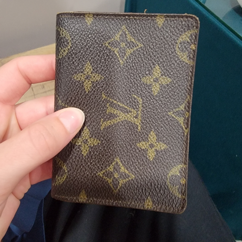 Louis Vuitton Card Holder